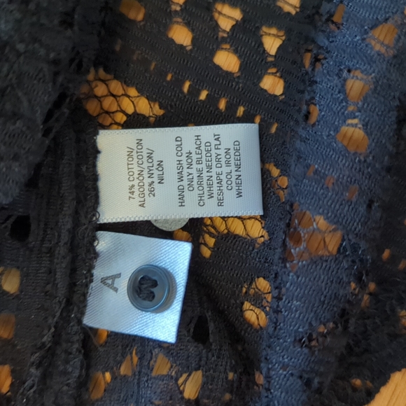 Loft black sheer lacy top - Picture 6 of 8